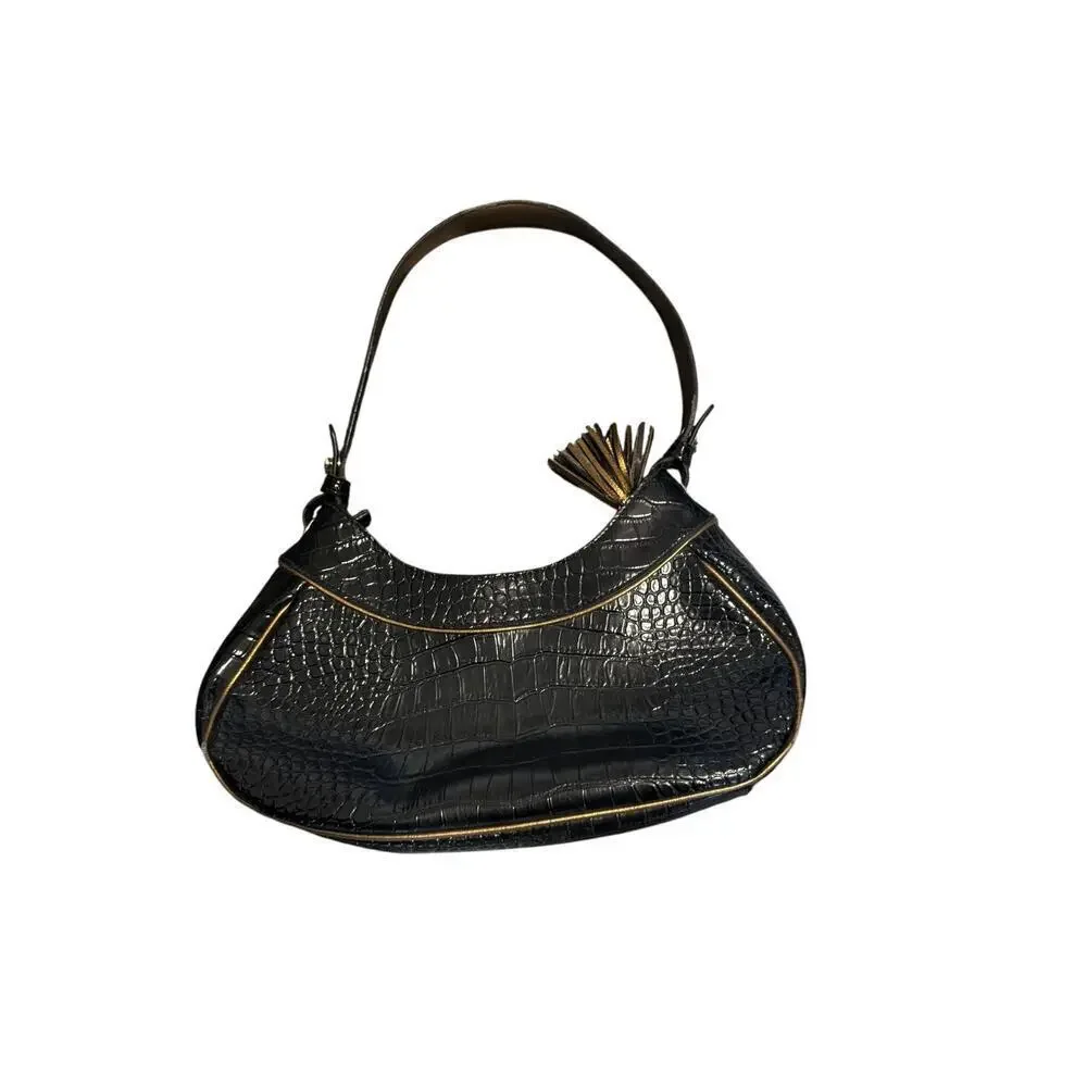 Liz Claiborne liz claiborne
